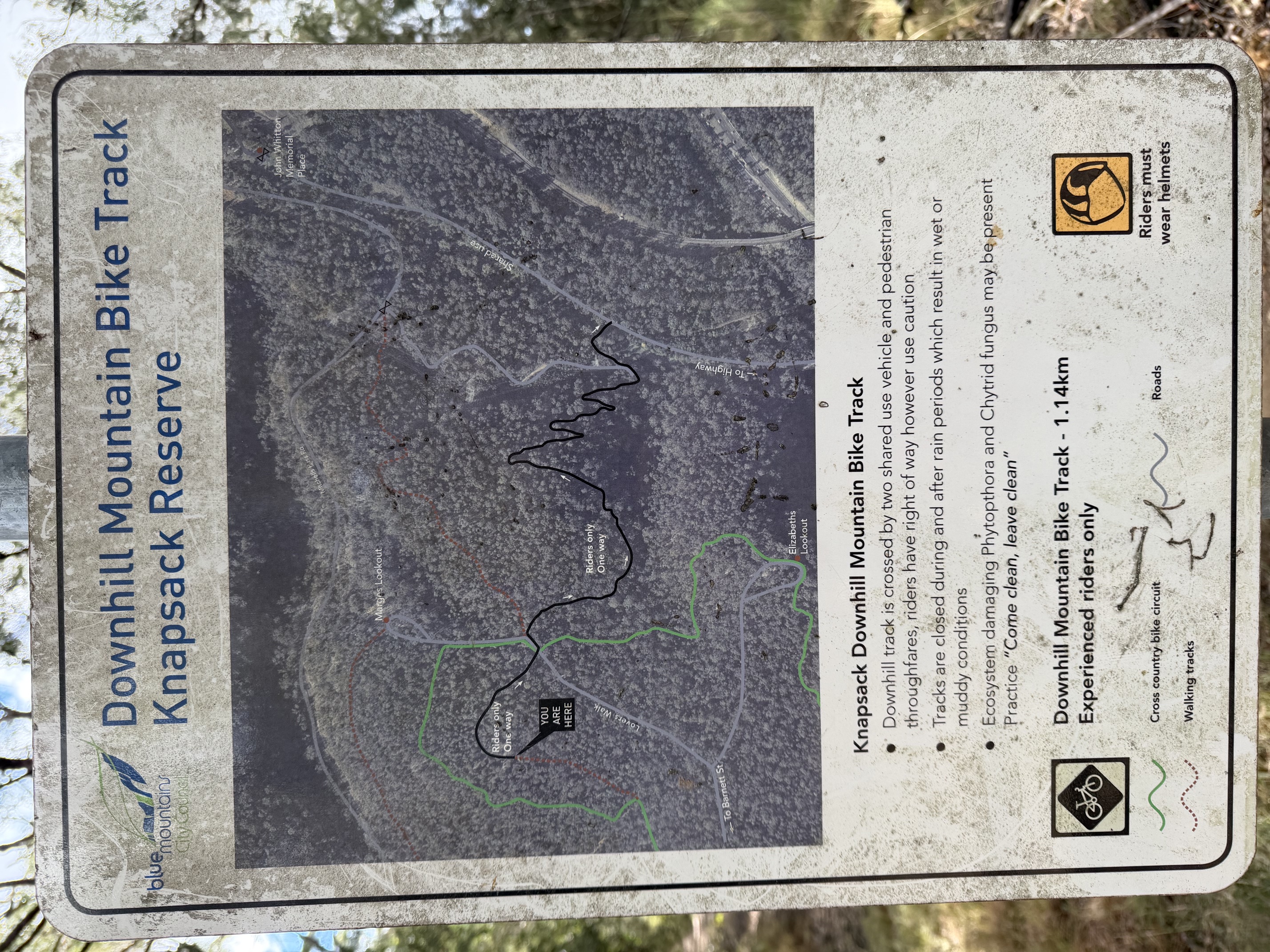 Stringline Knapsack DH — MTB in Glenbrook, Blue Mountains, NSW